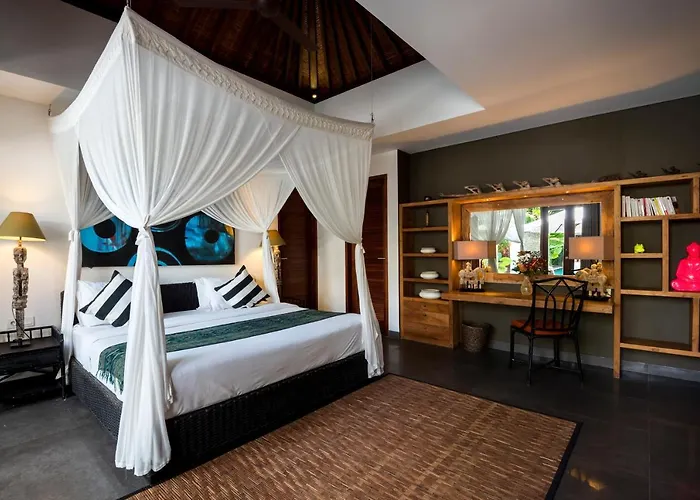 Villa Abakoi, 6 Bedrooms Private In Seminyak Kuta (Bali)