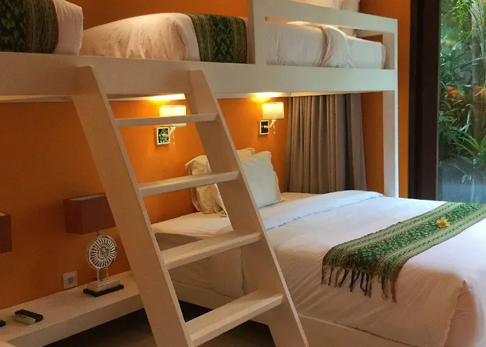 Abakoi, 6 Bedrooms Private In Seminyak