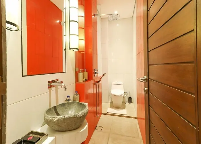 Villa Abakoi, 6 Bedrooms Private In Seminyak