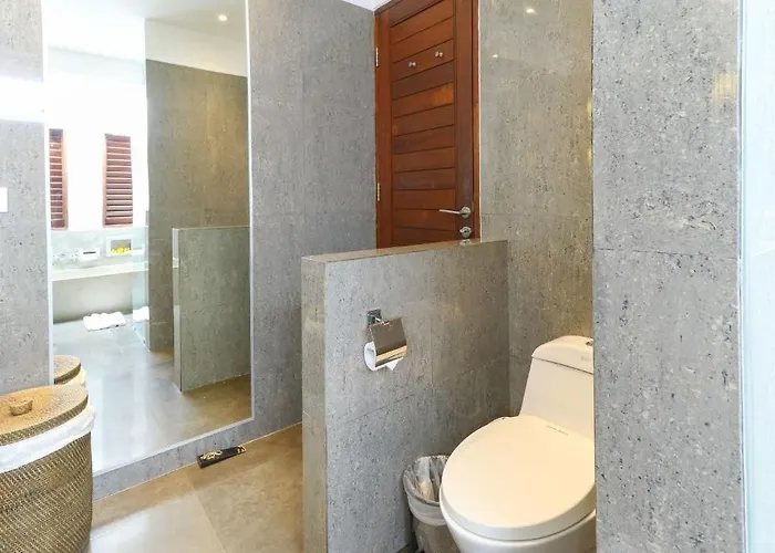 Abakoi, 6 Bedrooms Private In Seminyak Kuta (Bali)