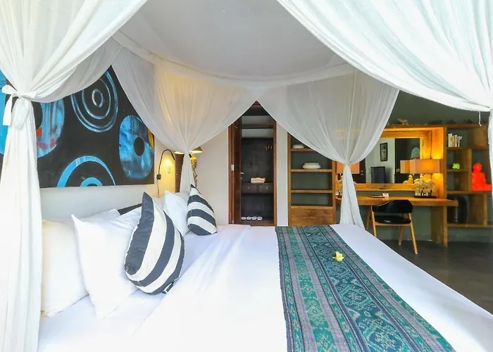 Villa Abakoi, 6 Bedrooms Private In Seminyak