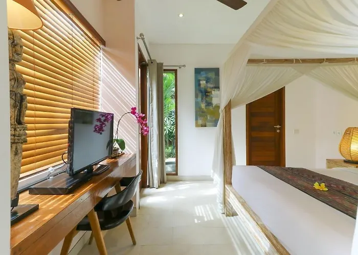 Abakoi, 6 Bedrooms Private In Seminyak