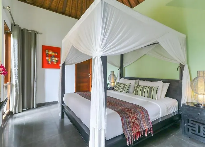 Abakoi, 6 Bedrooms Private In Seminyak Kuta (Bali)